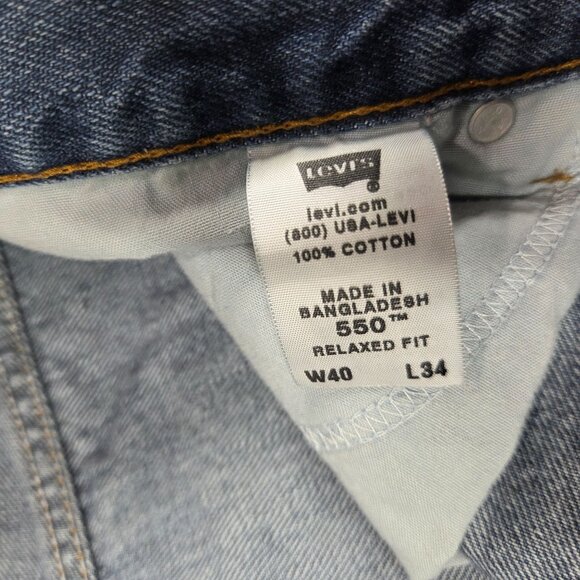 Levis 550 Jeans Mens 40X34 Blue Relaxed Fit 100% Cotton Denim Distressed - Picture 4 of 16